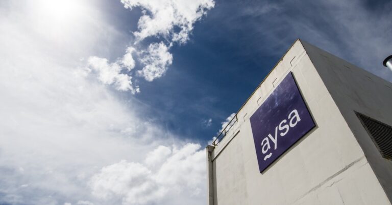 Inician el proceso de privatización de AySA: cuáles son los siguientes pasos