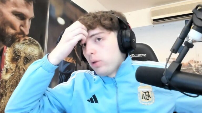 El gesto de Davoo Xeneize en vivo en su streaming tras la batalla campal en Avellaneda