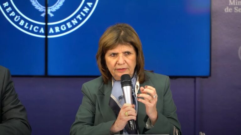 Independiente: Patricia Bullrich cuestionó el operativo de seguridad y adelantó que el Estado pidió ser querellante en la causa