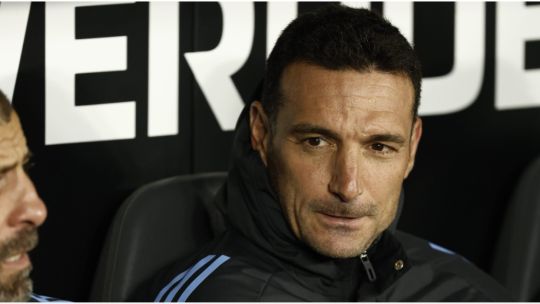 Lionel Scaloni analizó el triunfo ante Venezuela y afirmó que Messi no estará en el próximo partido: «Ha terminado bastante cargado»