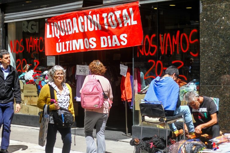 Milei, Caputo y el FMI nos arrastran a la catástrofe económica