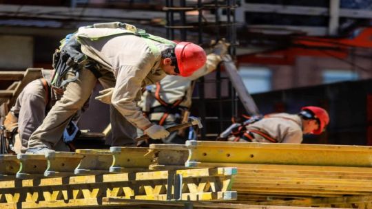 Los puntos claves de la reforma laboral que presentó el Gobierno e inquietan a los trabajadores