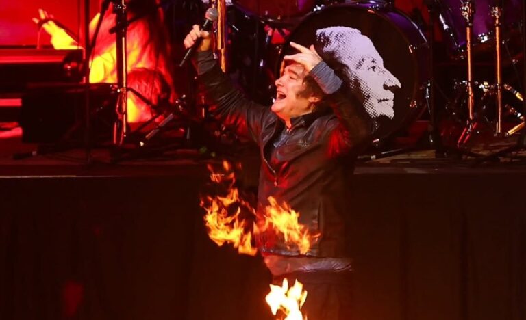 Economía en 2025: los momentos clave de un año de ajuste y endeudamiento