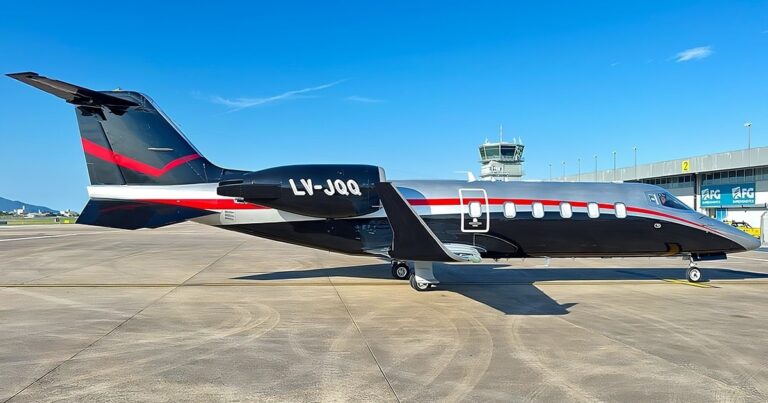 Aviones usados por dirigentes de la AFA: uno fue comprado con dólares oficiales baratos y otro por empresas vinculadas a Pablo Toviggino