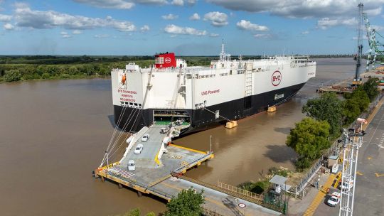 Video: así llegaron los vehículos chinos de BYD a Argentina en el buque Changzhou