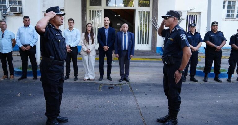 Como consecuencia de la rebelión, desplazaron al jefe de la policía en Rosario que había asumido hace tres meses