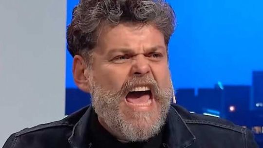 Alfredo Casero cruzó a Víctor Heredia tras el show de Milei en Jesús María: «Sí, abuela»